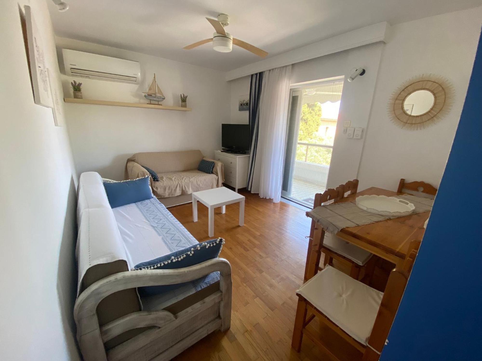 Irini Seaside Apartment PalaiónTsiflíkion エクステリア 写真
